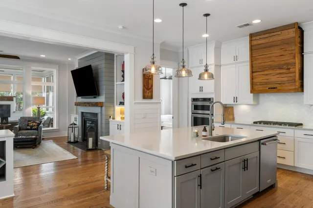 $2,295,000 | 1517 Mossy Branch Way, Mount Pleasant, SC 29464