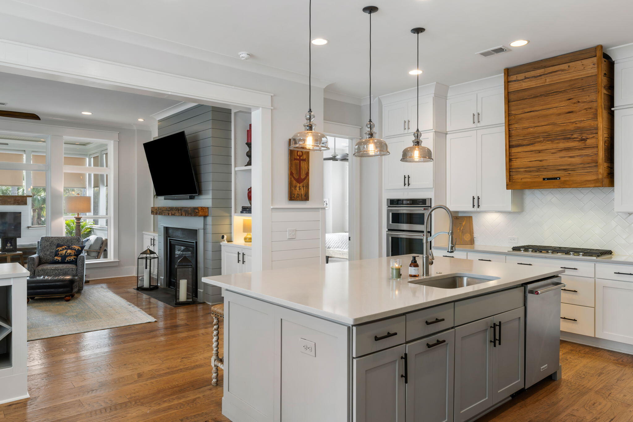 1517 Mossy Branch Way Mount Pleasant, SC 29464 - Photo 10 of 46 6-web-or-mls-1517 Mossy Br Wy - Coastal