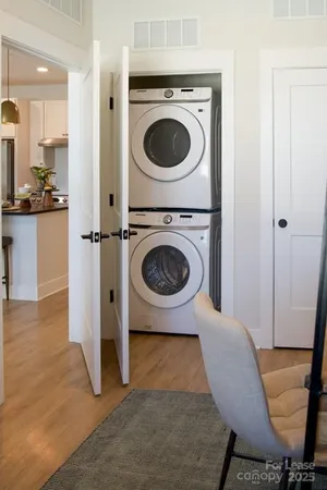 $2,386 | 6010 Jasmine Lane, Unit B2, Charlotte, NC 28262