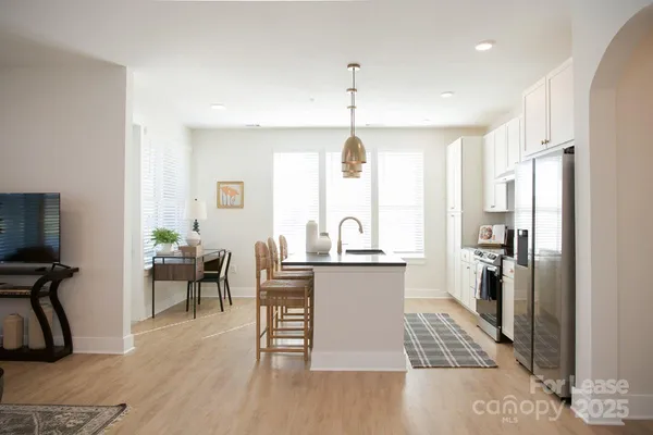 $2,386 | 6010 Jasmine Lane, Unit B2, Charlotte, NC 28262