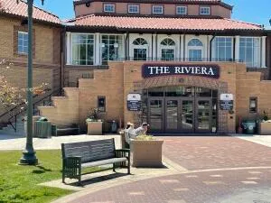 $135,900 | 123 Center Street, Unit 202, Lake Geneva, WI 53147