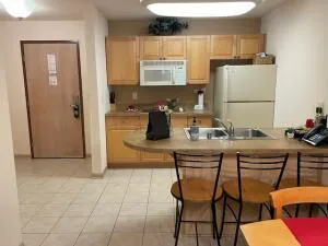 $135,900 | 123 Center Street, Unit 202, Lake Geneva, WI 53147