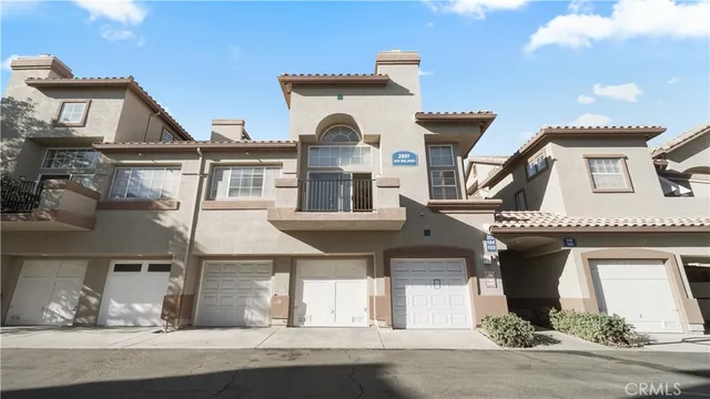 $474,888 | 2951 Vía Milano, Unit 202, Corona, CA 92879