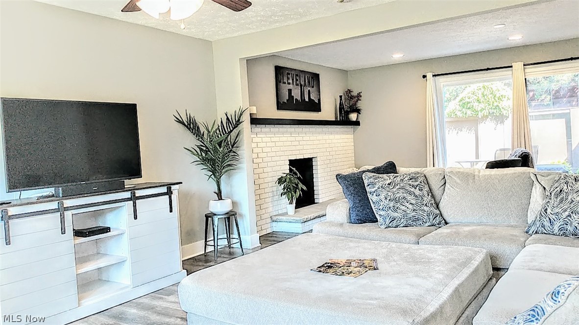 7050 Chillicothe Road, Unit 5 Mentor, OH 44060 - Photo 2 of 35 Gallery Image 2