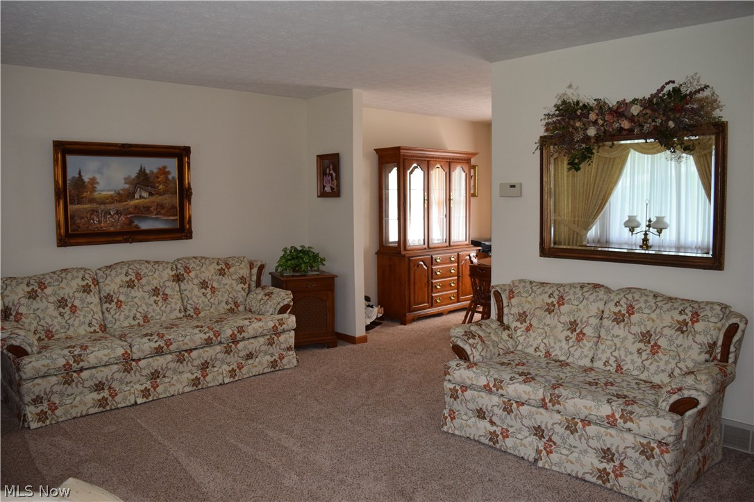 6102 South Oval Road Clinton, OH 44216 - Photo 2 of 34