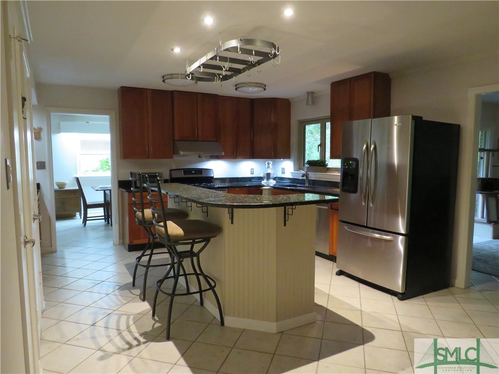 1 Clarendon Road Savannah, GA 31410 - Photo 17 of 33