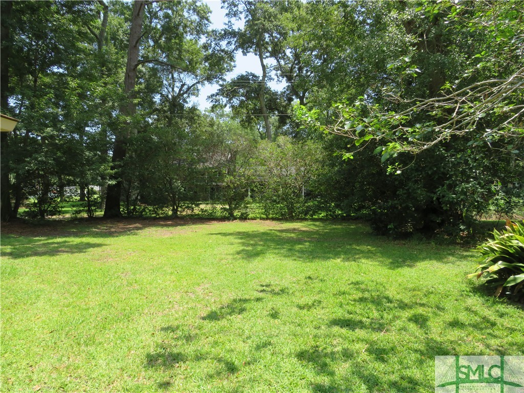 1 Clarendon Road Savannah, GA 31410 - Photo 19 of 33
