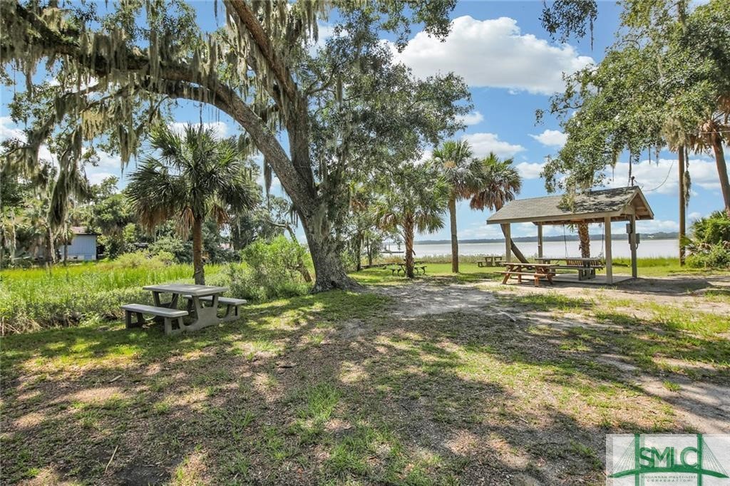 1 Clarendon Road Savannah, GA 31410 - Photo 24 of 33