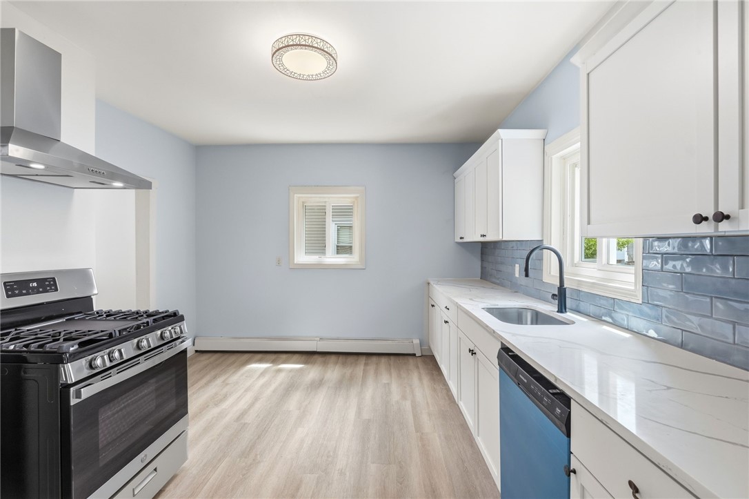 35 Lawrence Street Providence, RI 02909 - Photo 4 of 32