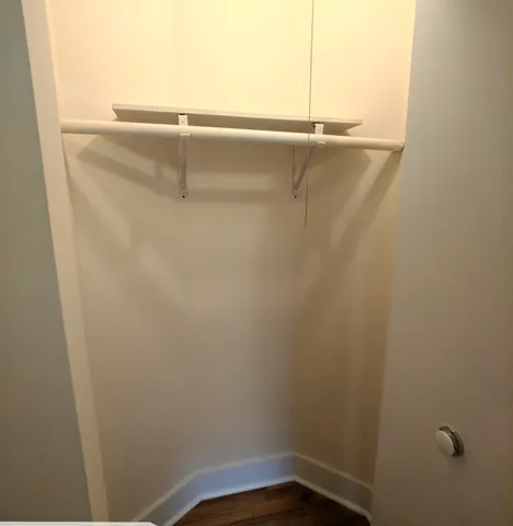 $1,450 | 1532 North Kedzie Avenue, Unit 1F, Chicago, IL 60651