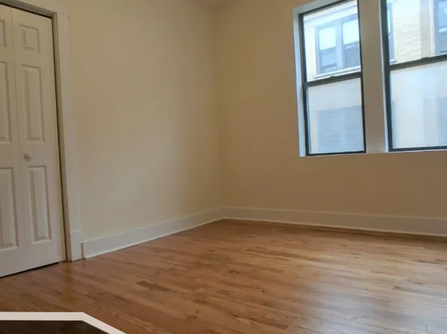 $1,450 | 1532 North Kedzie Avenue, Unit 1F, Chicago, IL 60651