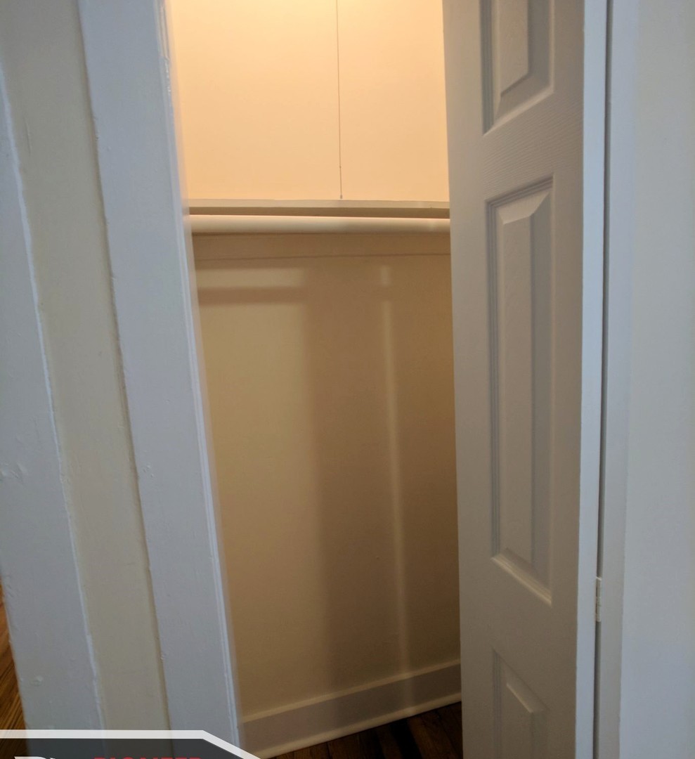 1532 North Kedzie Avenue, Unit 1F Chicago, IL 60651 - Photo 8 of 13