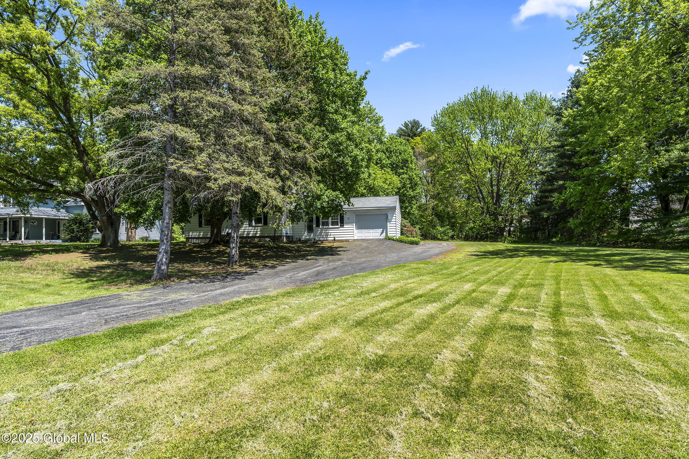 001-68-Wemple-Road