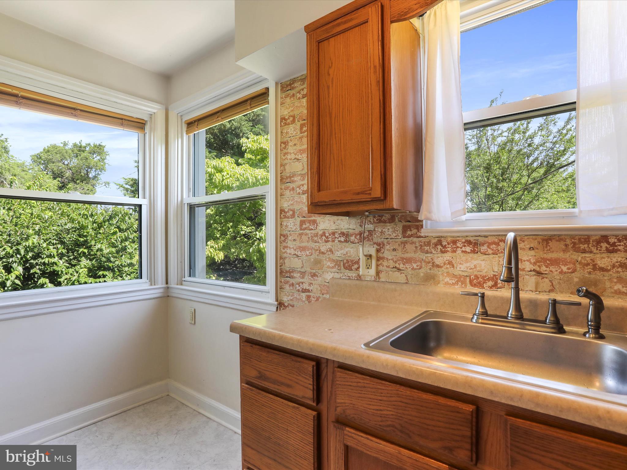 1060 Fairview Road Hagerstown, MD 21742 - Photo 15 of 39 Gallery Image 15