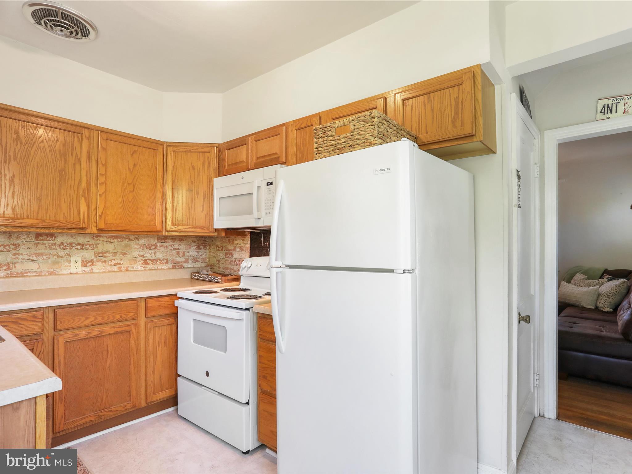 1060 Fairview Road Hagerstown, MD 21742 - Photo 18 of 39 Gallery Image 18