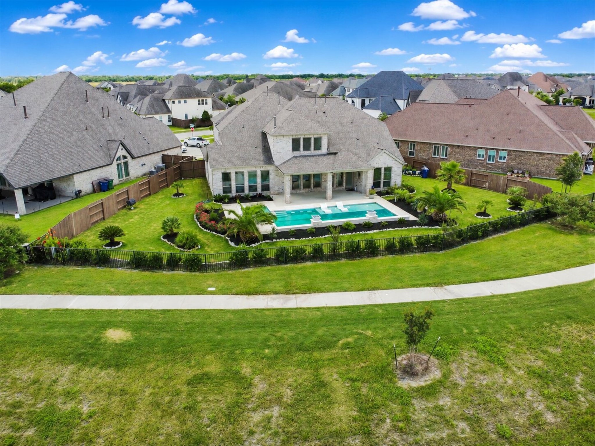 4343 Martin Ridge Drive Manvel, TX 77578 - Photo 48 of 50 a aerial view of a house with a big yard