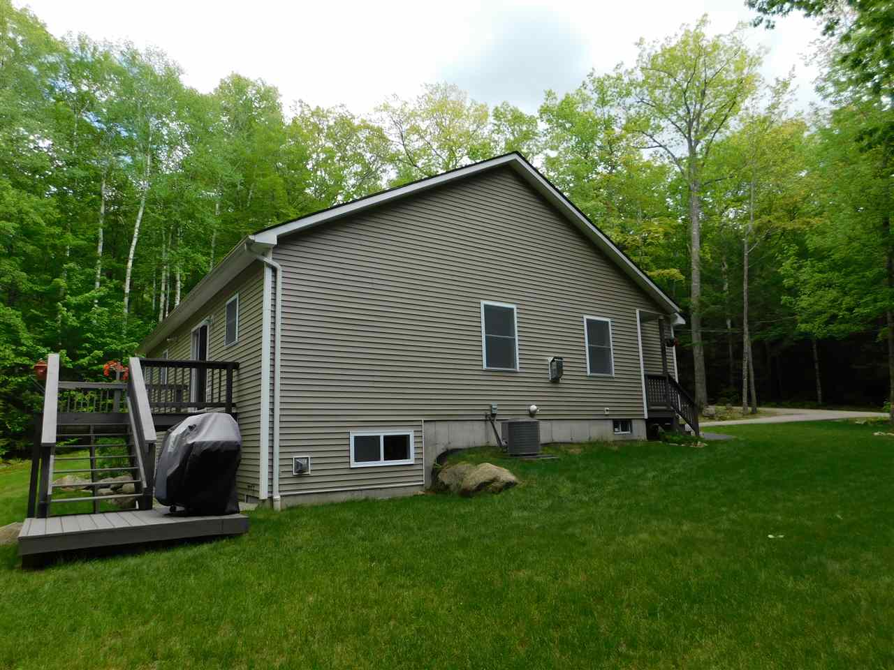 19 Round Top Road Campton, NH 03223 - Photo 28 of 36