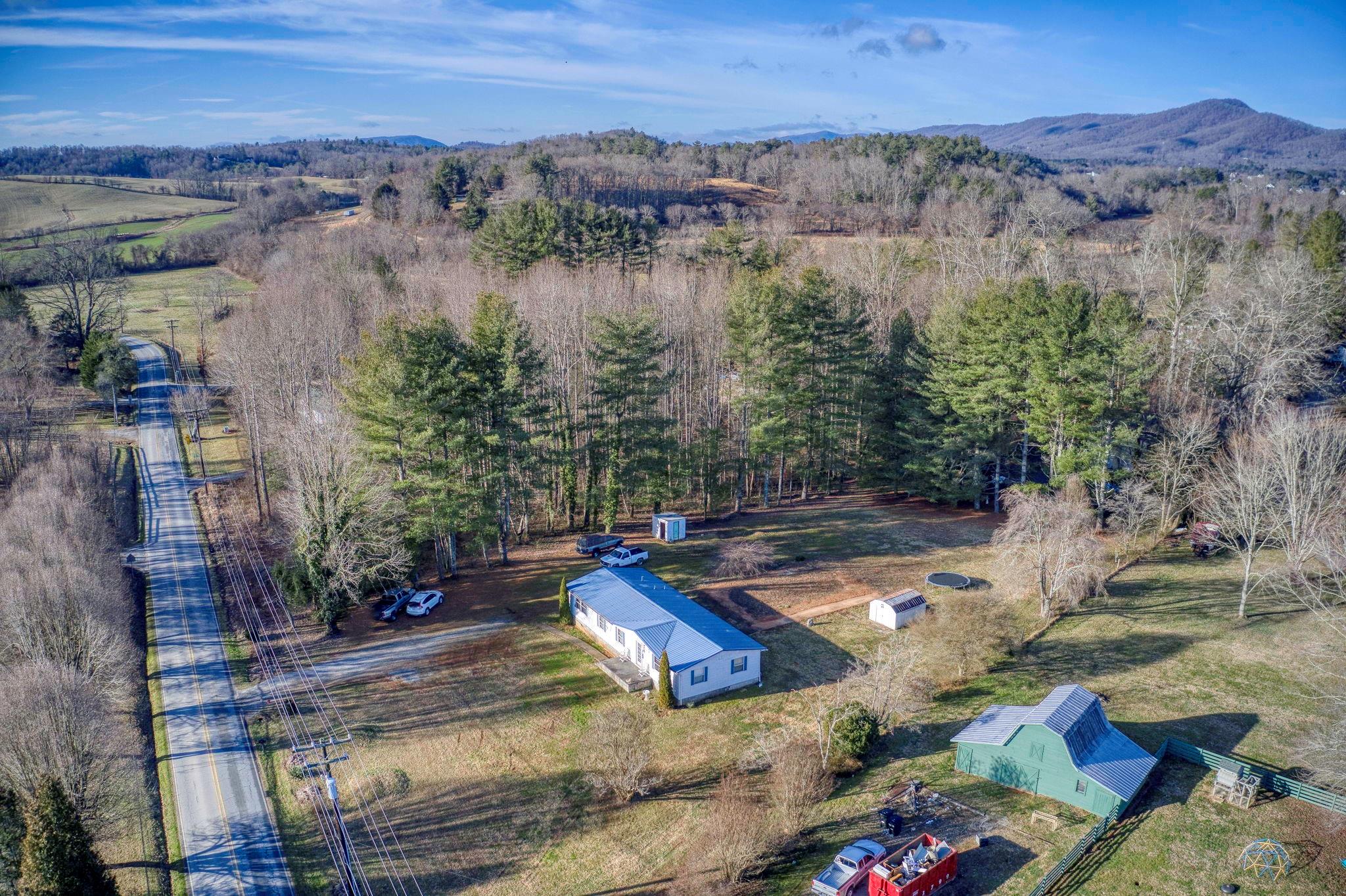 286 Banner Farm Road Mills River, NC 28759 - Photo 24 of 30 Gallery Image 24