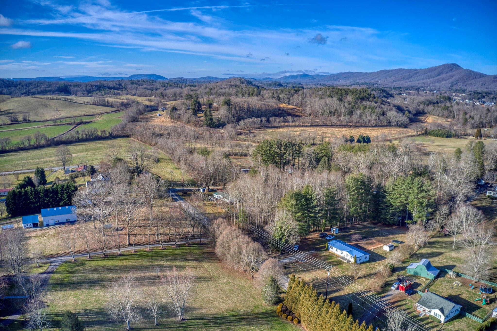 286 Banner Farm Road Mills River, NC 28759 - Photo 29 of 30 Gallery Image 29