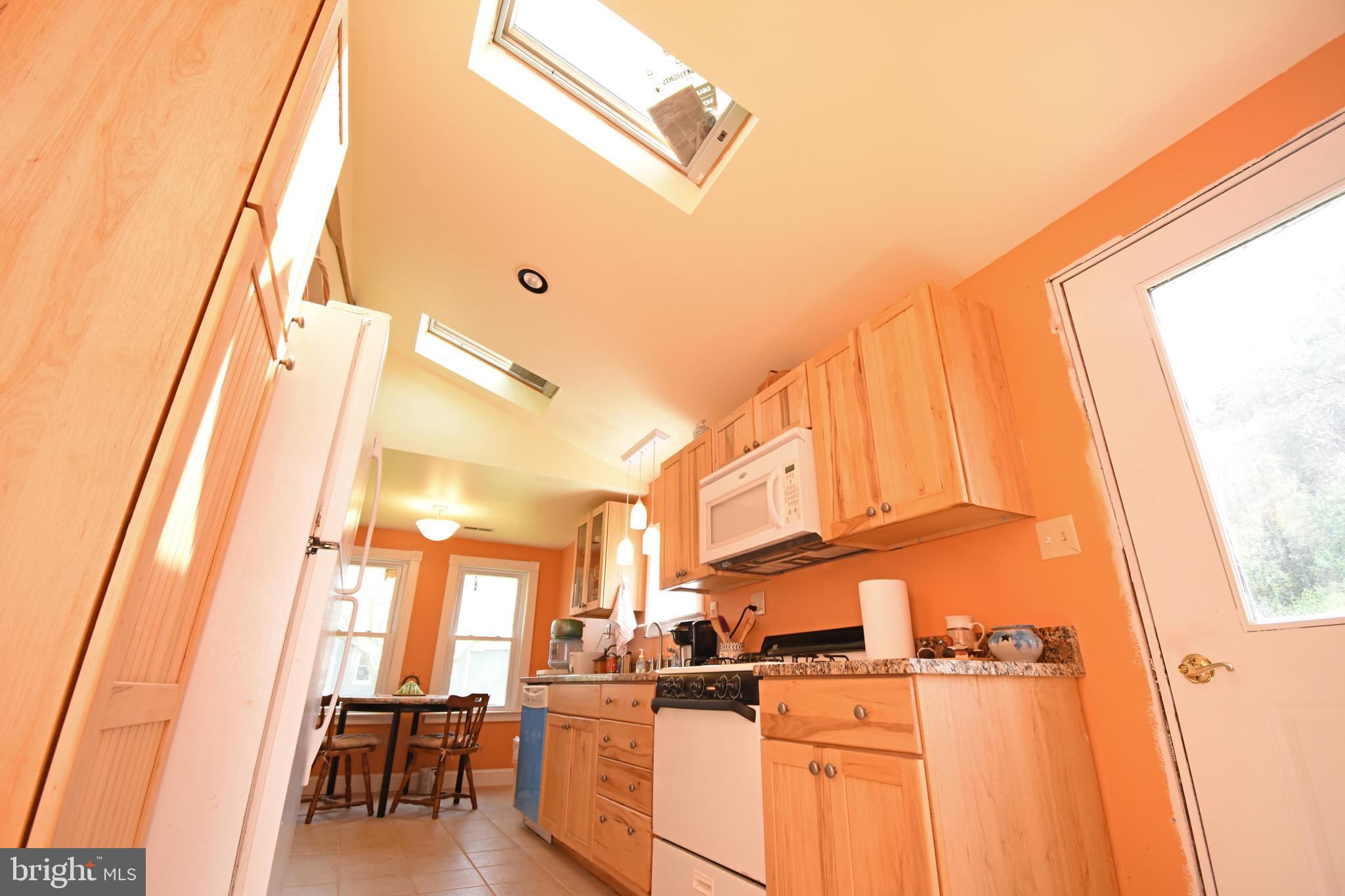 23151 Soundside Estates Road Deal Island, MD 21821 - Photo 27 of 34 Kitchen