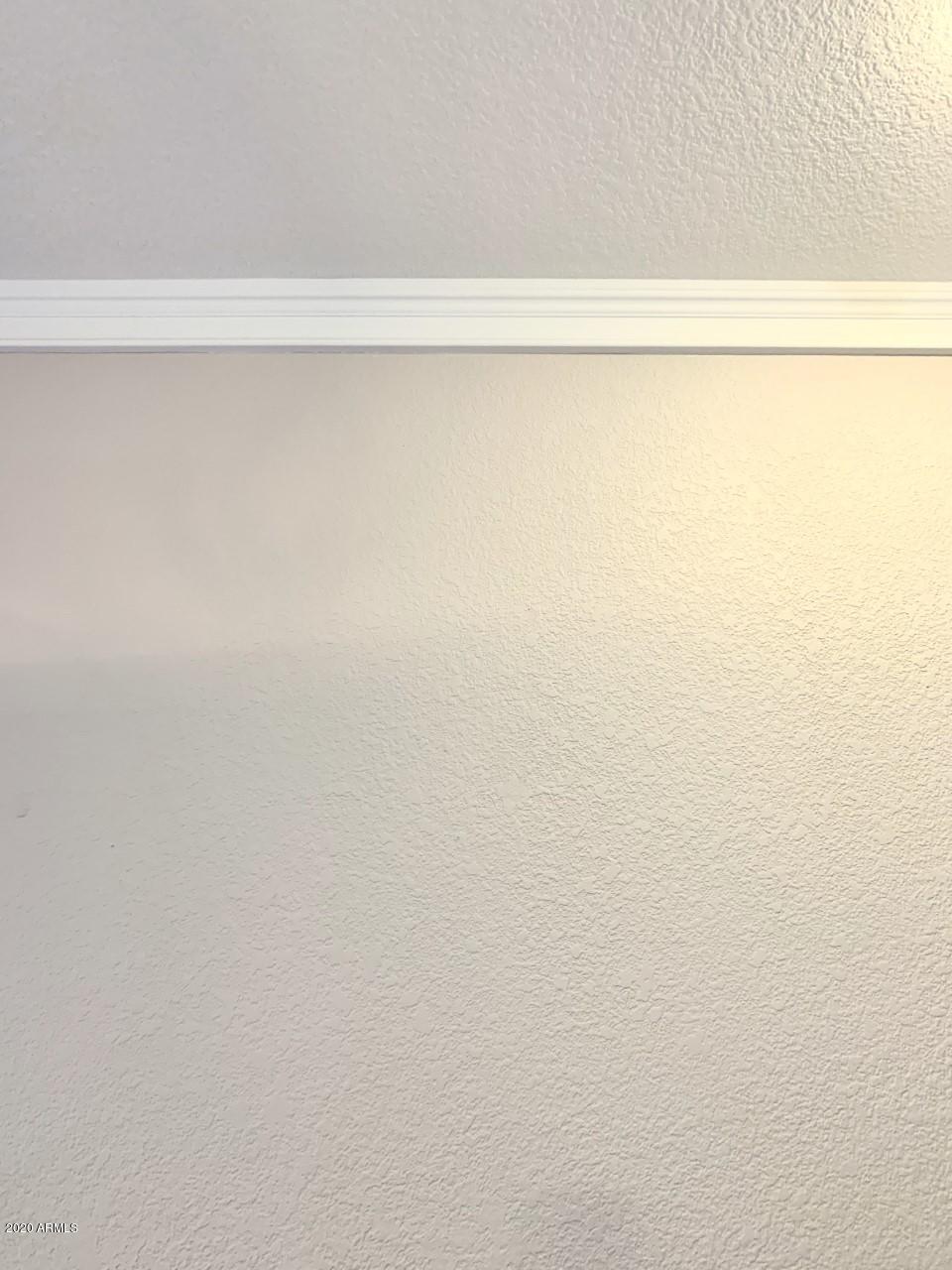3150 East Beardsley Road, Unit 1017 Phoenix, AZ 85050 - Photo 8 of 27 Crown Molding