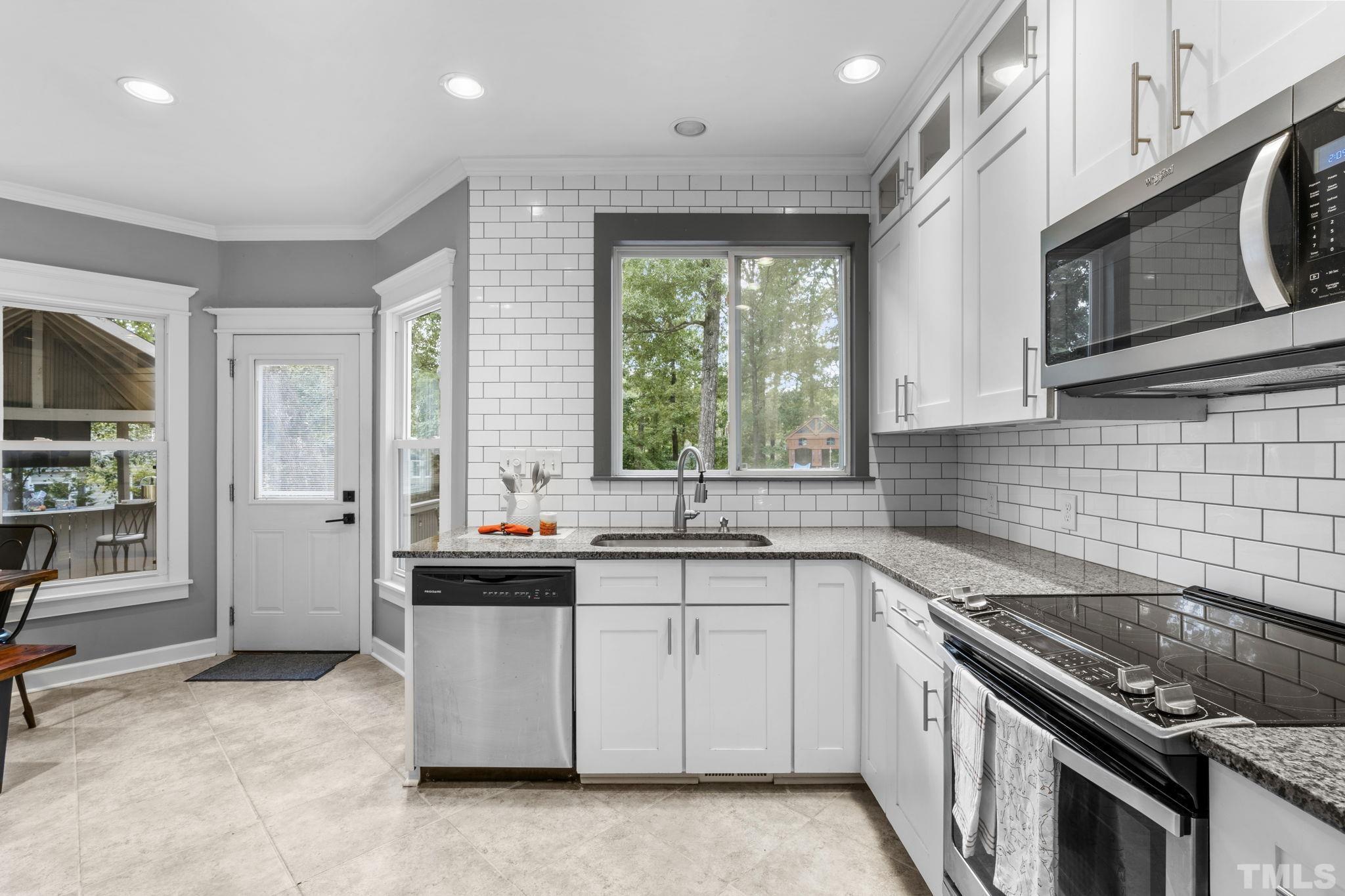 9725 Dansington Court Raleigh, NC 27615 - Photo 15 of 50 Gallery Image 15
