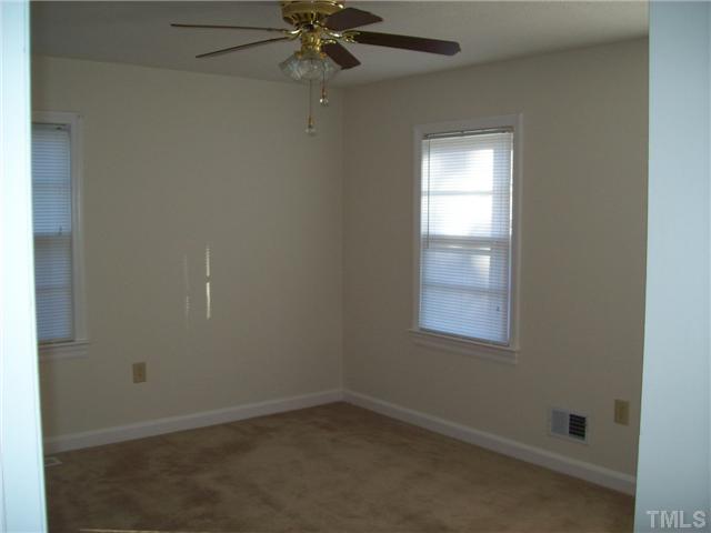 1005 Southerlund Road Garner, NC 27529 - Photo 8 of 12
