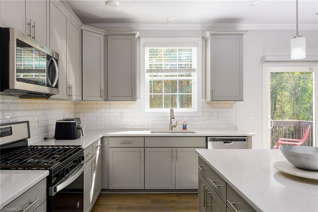 2138 Spring Wind Road Pfafftown, NC 27040 - Photo 12 of 35