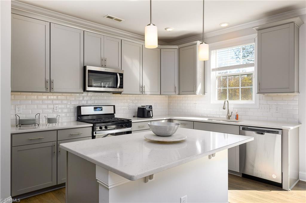 2138 Spring Wind Road Pfafftown, NC 27040 - Photo 13 of 35