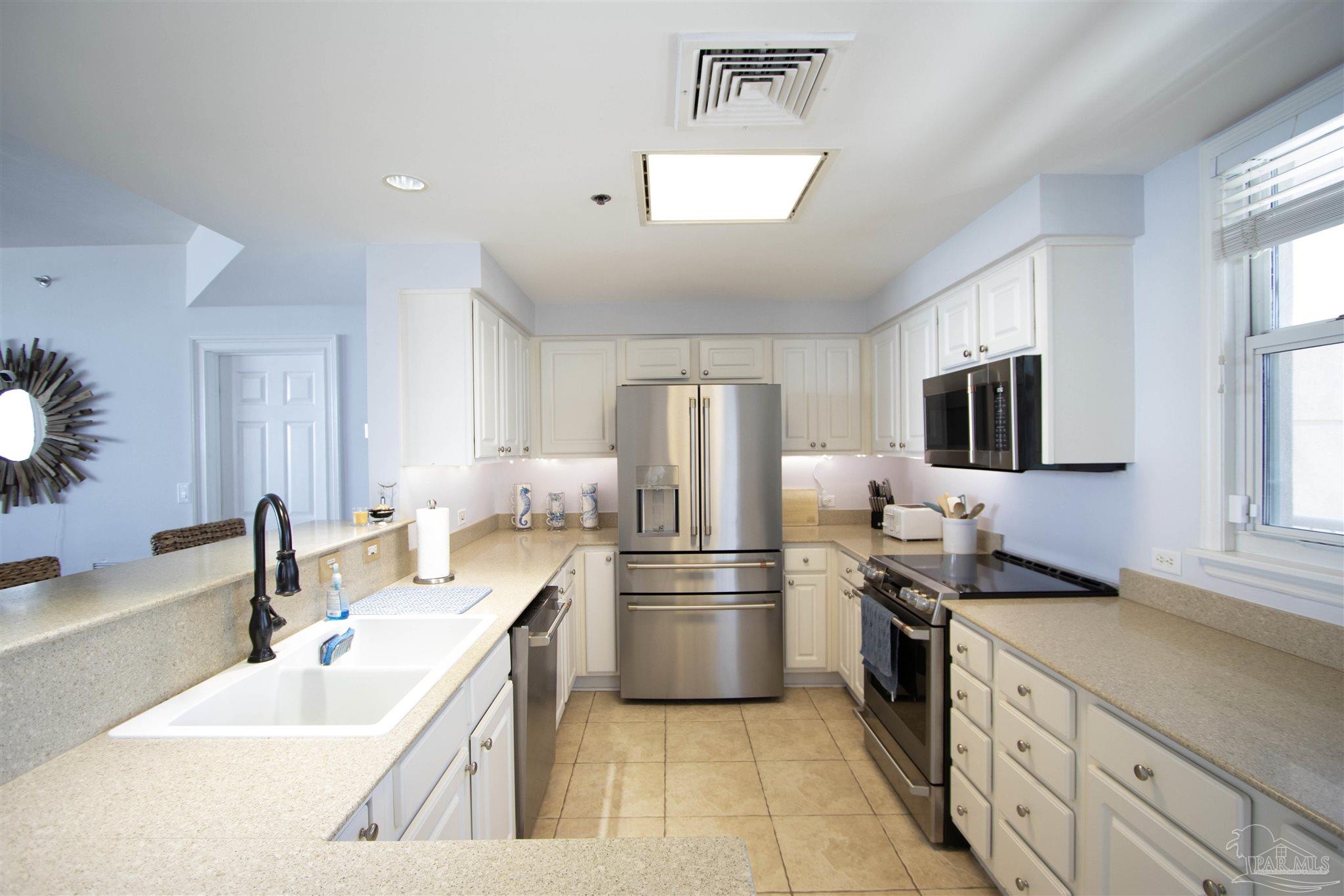 800 Fort Pickens Road, Unit 702 Pensacola Beach, FL 32561 - Photo 5 of 30