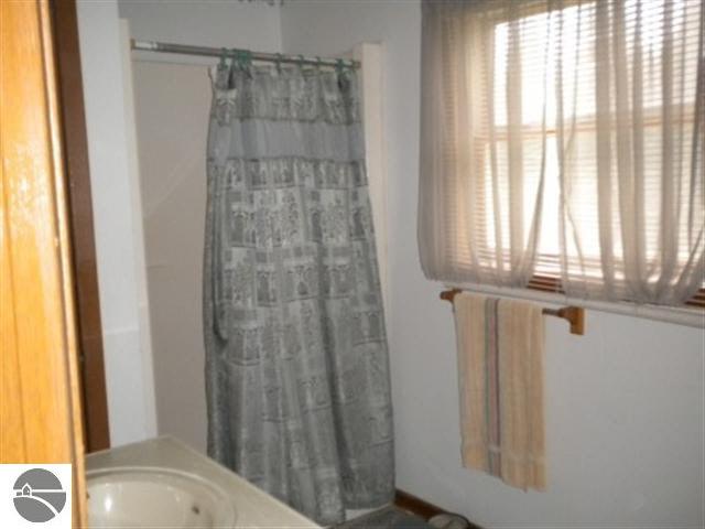 6400 Wildwood Road Alger, MI 48610 - Photo 10 of 13 1755778-9.JPG