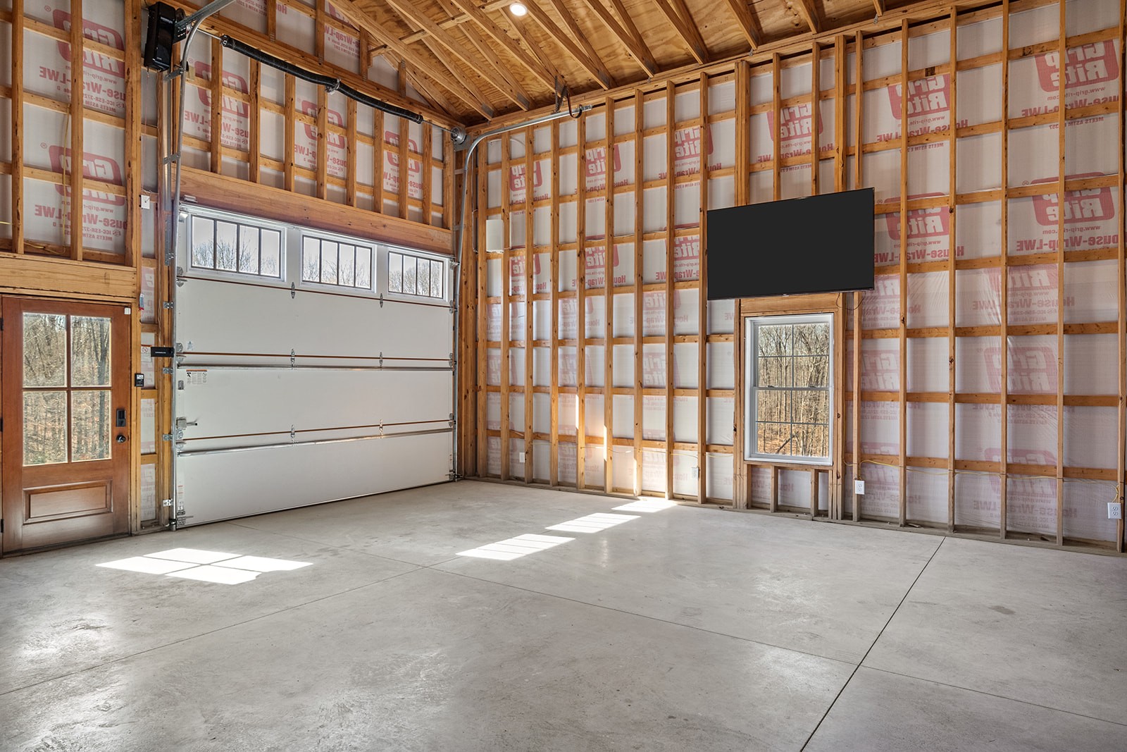 1319 Petty Road White Bluff, TN 37187 - Photo 31 of 45 a view of a garage