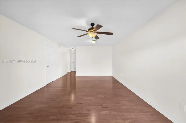 $1,950 | 7820 Camino Real, Unit J316, Miami, FL 33143