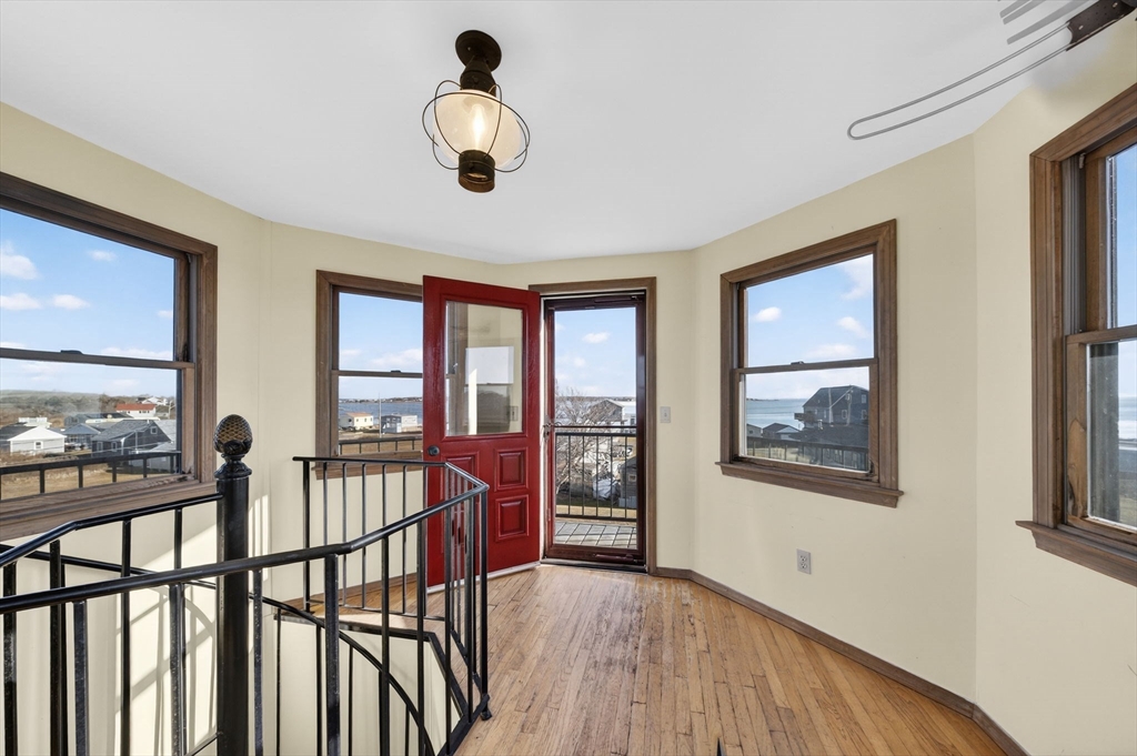 871 Sconticut Neck Road Fairhaven, MA 02719 - Photo 13 of 42 Gallery Image 13