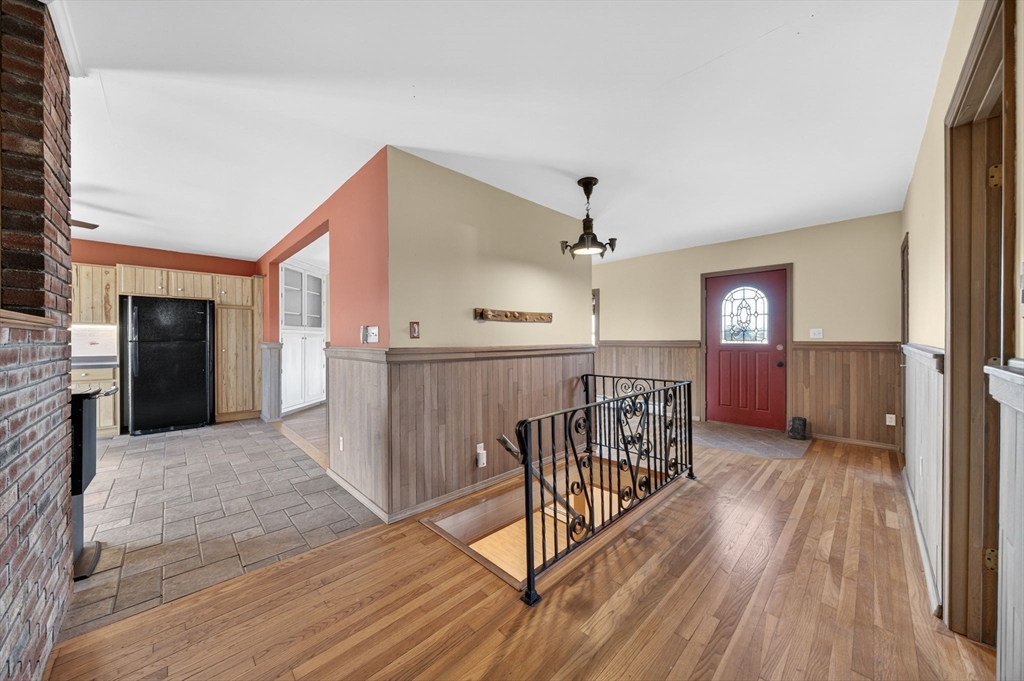 871 Sconticut Neck Road Fairhaven, MA 02719 - Photo 22 of 42 Gallery Image 22