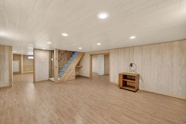 $679,900 | 871 Sconticut Neck Road, Fairhaven, MA 02719