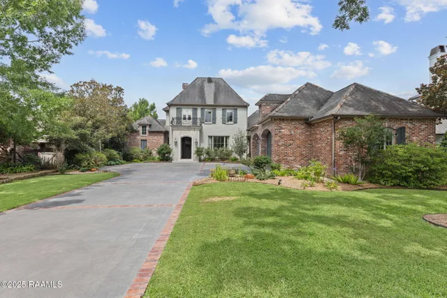 $2,699,999 | 308 Princeton Woods Loop, Lafayette, LA 70508