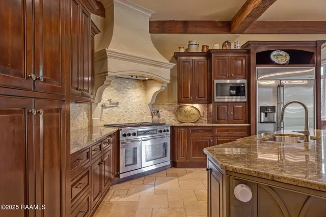 $2,699,999 | 308 Princeton Woods Loop, Lafayette, LA 70508