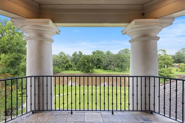 $2,699,999 | 308 Princeton Woods Loop, Lafayette, LA 70508