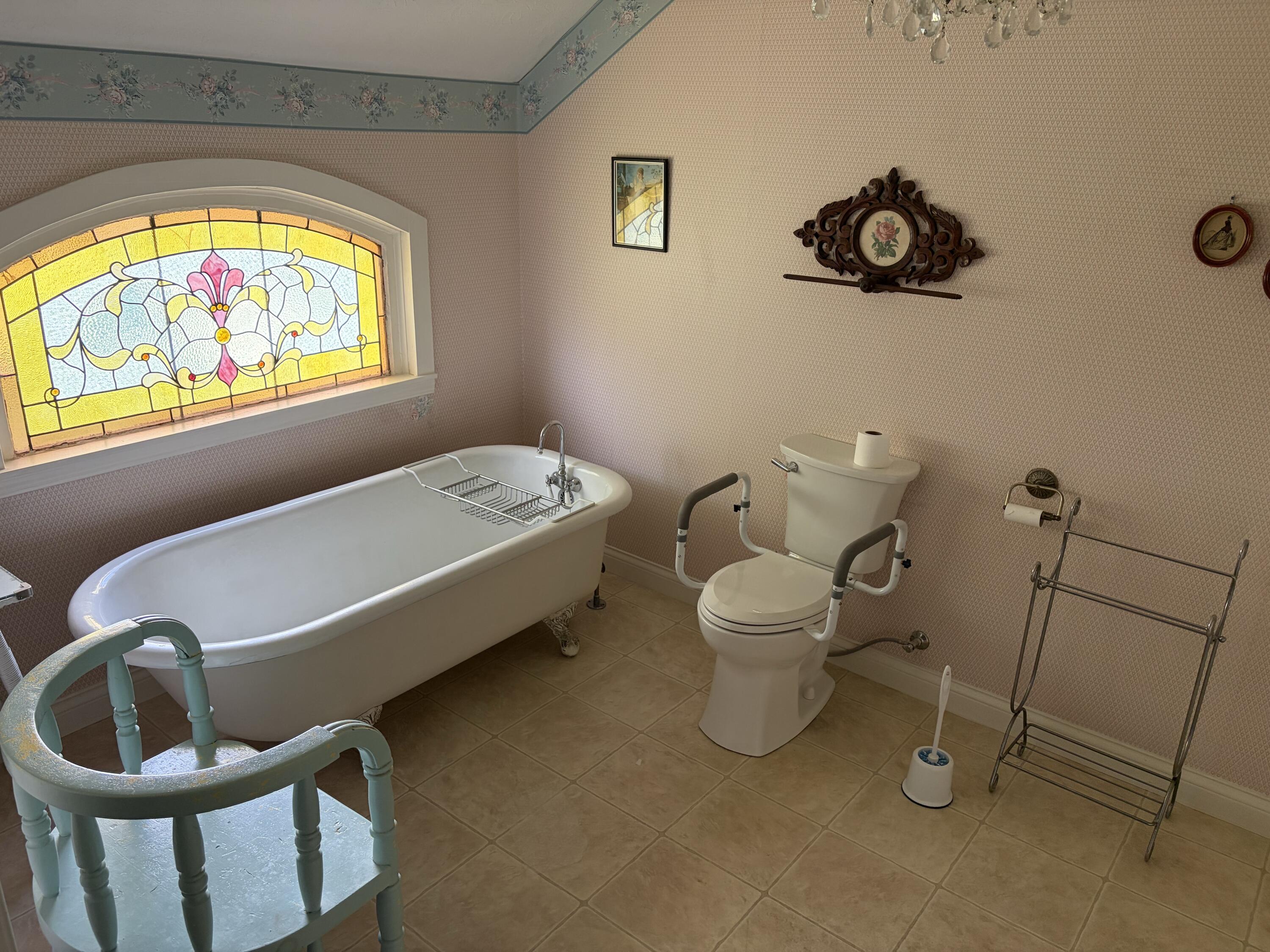 945 Krebs Station Road Paducah, KY 42003 - Photo 30 of 46 MAIN BATHROOM