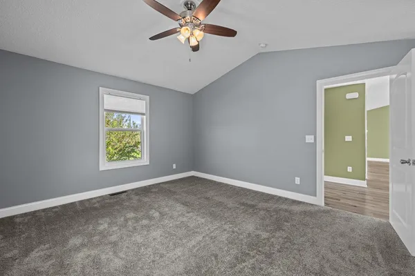 $275,000 | 5118 North Division Street, Davenport, IA 52806