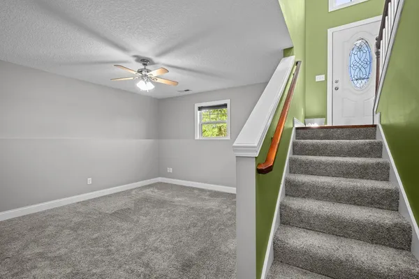 $275,000 | 5118 North Division Street, Davenport, IA 52806