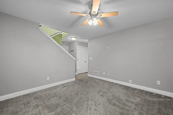 $275,000 | 5118 North Division Street, Davenport, IA 52806
