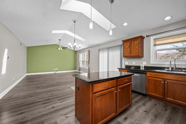 $275,000 | 5118 North Division Street, Davenport, IA 52806