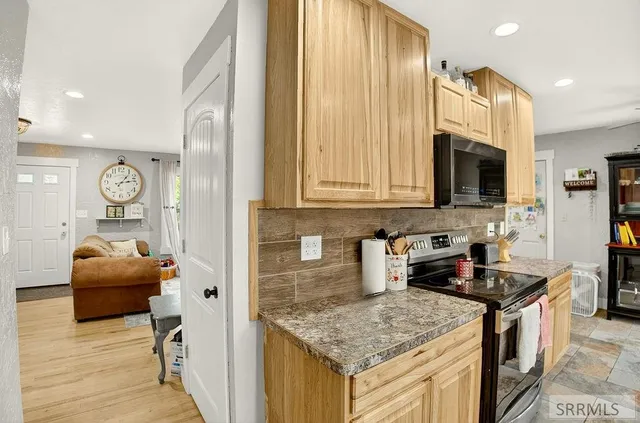 $425,000 | 775 Pierce Avenue, American Falls, ID 83211