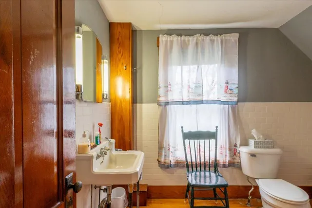 $359,000 | 127 Harbor Road, Friendship, ME 04547