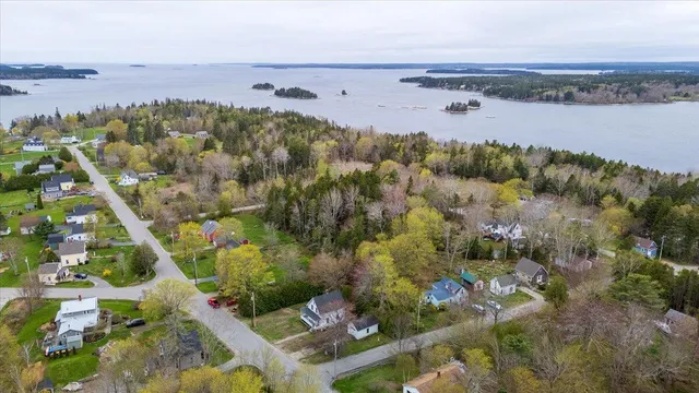 $359,000 | 127 Harbor Road, Friendship, ME 04547