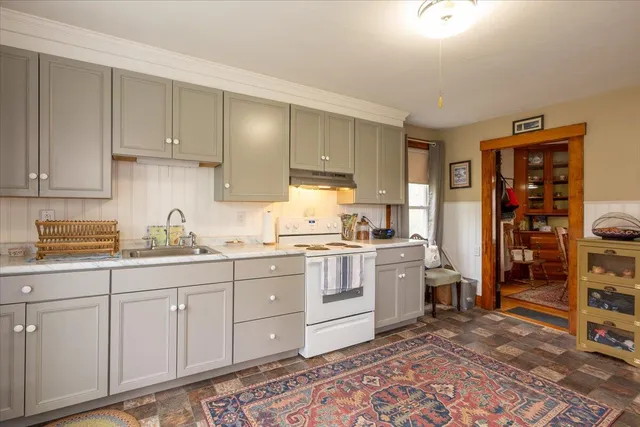 $359,000 | 127 Harbor Road, Friendship, ME 04547