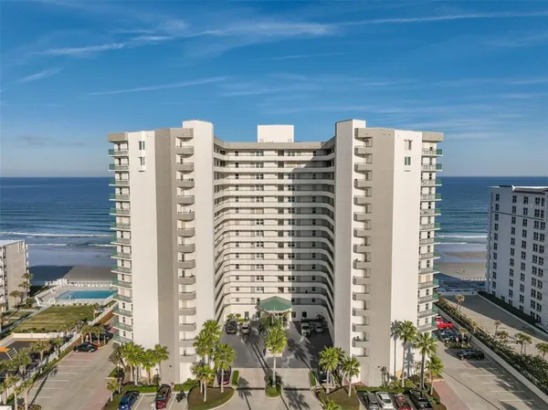 $699,900 | 2055 South Atlantic Avenue, Unit 1006, Daytona Beach, FL 32118