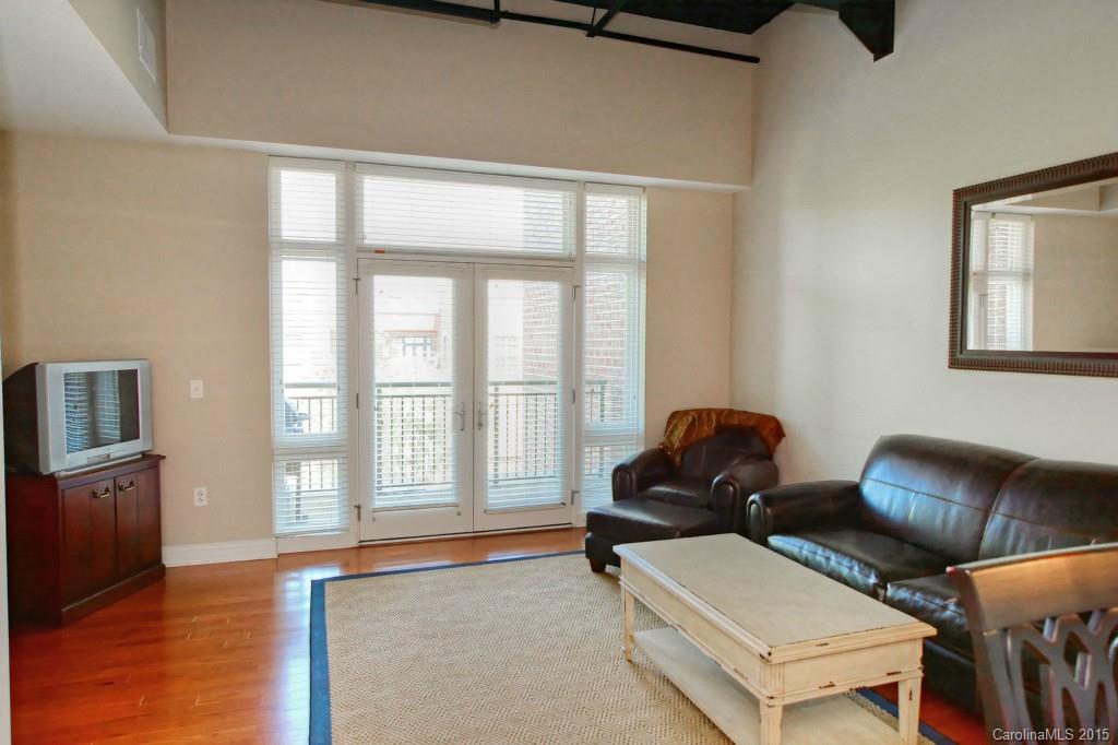 3920 Sharon Road, Unit 202 Charlotte, NC 28211 - Photo 8 of 24 Gallery Image 8
